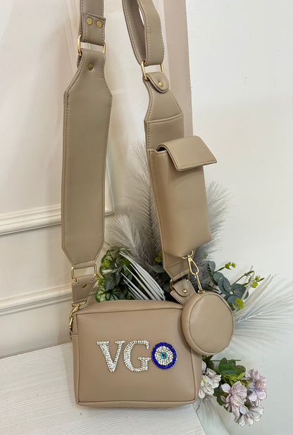 Nude dual compartment Bella sling