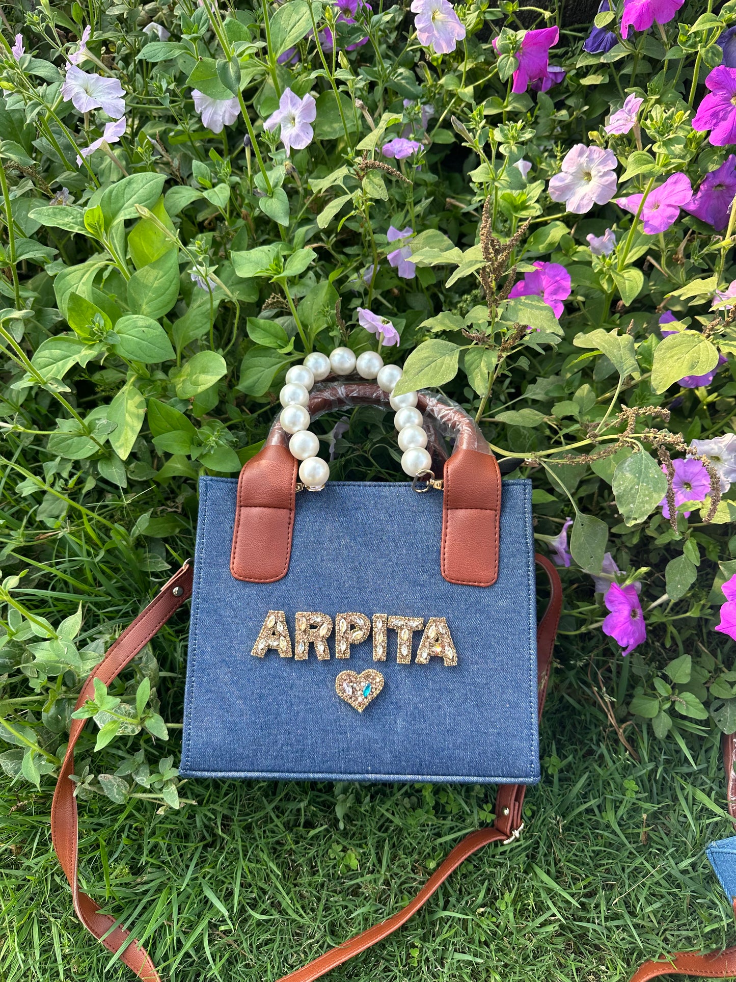 Aura Mini Pearlet Tote