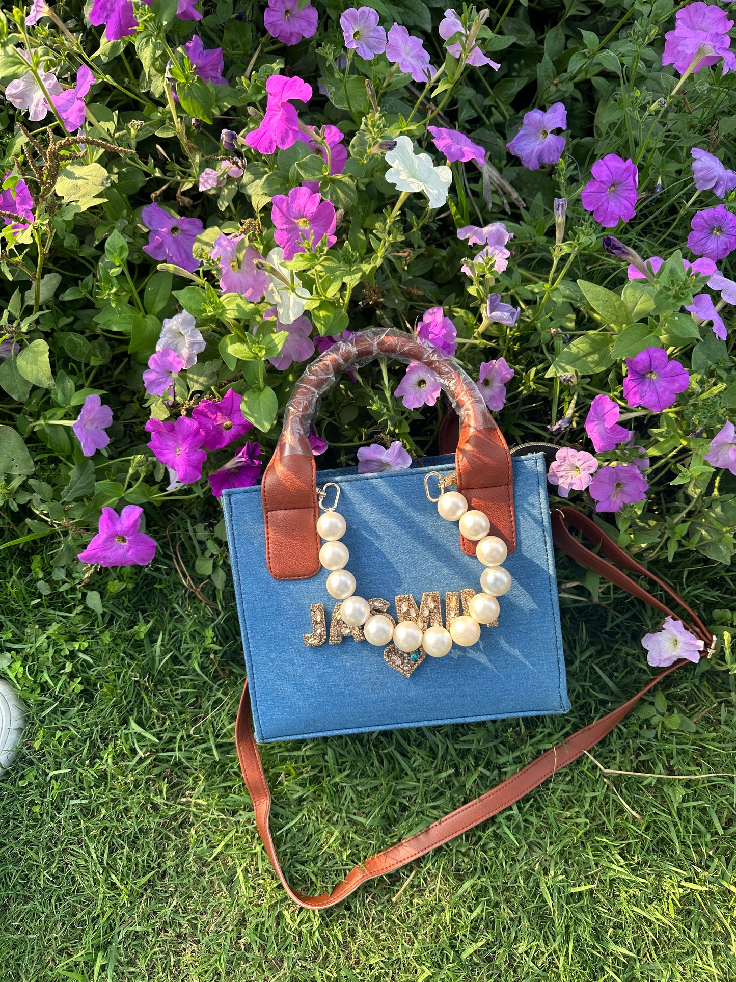 Aura Mini Pearlet Tote